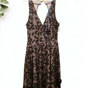 Gently used dress, perfect for weddings or other events